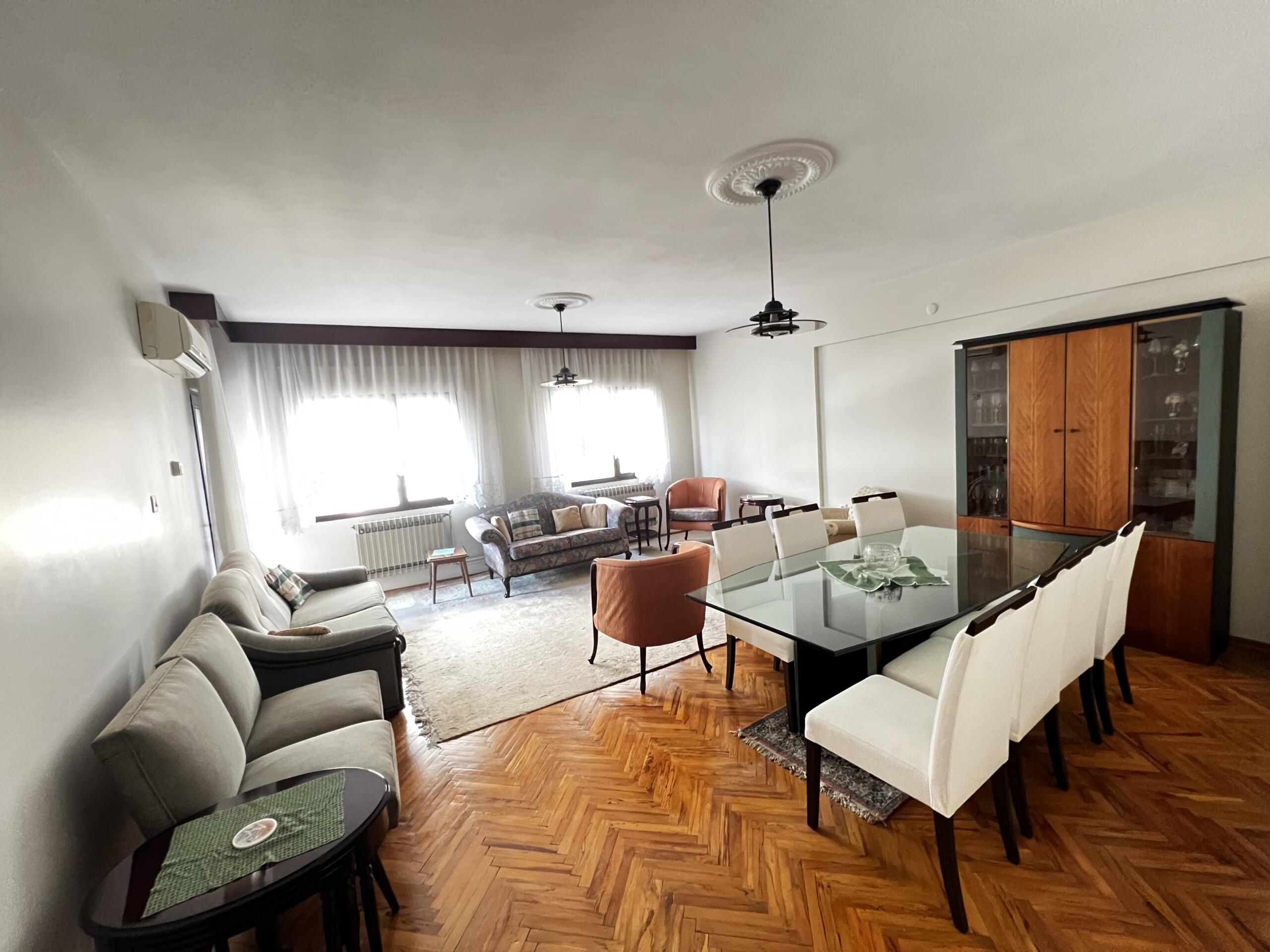 Аренда квартиры 3+1 с мебелью в Бостанлы/Измир/Турция